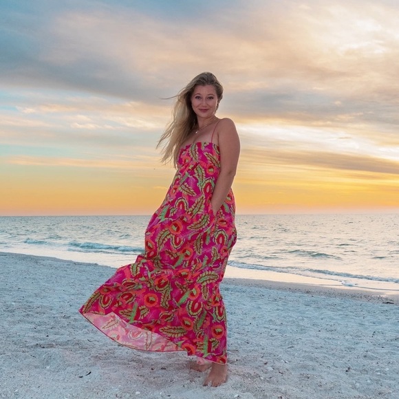 SHOW ME YOUR MUMU Long Weekend Maxi Dress In Paradise Palms - Picture 9 of 10